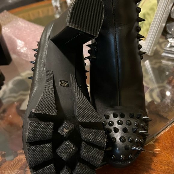 Two pair of Boots - Picture 1 of 4